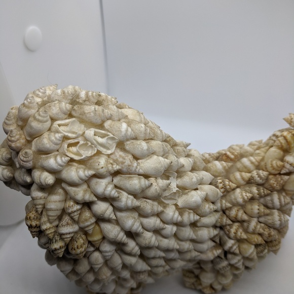 Seashell dog figurine - Picture 3 of 5